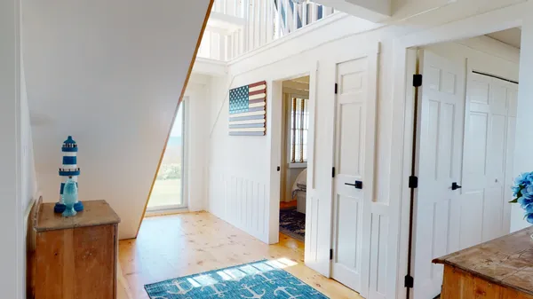 $1,800,000 | 16 Sheep Pond Road, Nantucket, MA 02554