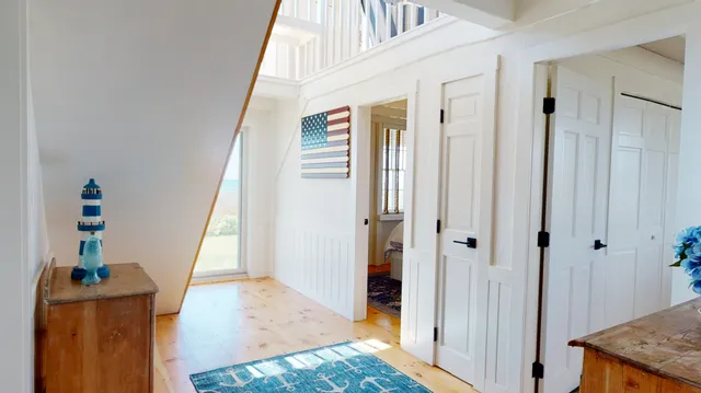 $1,950,000 | 16 Sheep Pond Road, Nantucket, MA 02554