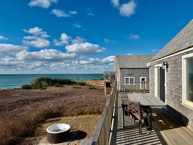$1,950,000 | 16 Sheep Pond Road, Nantucket, MA 02554