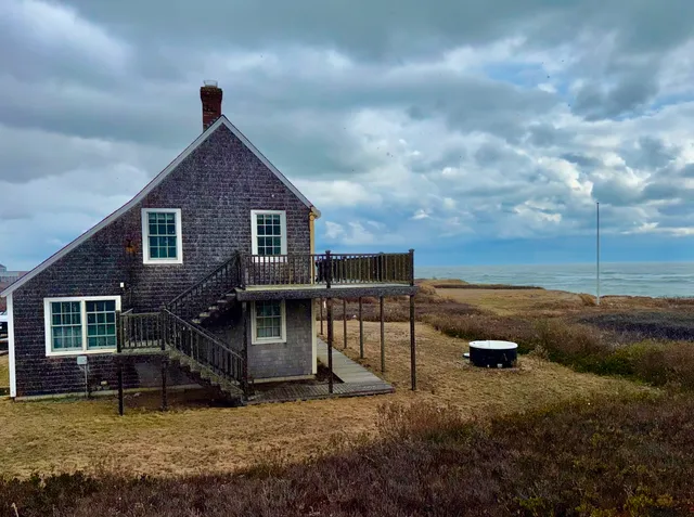 $1,950,000 | 16 Sheep Pond Road, Nantucket, MA 02554