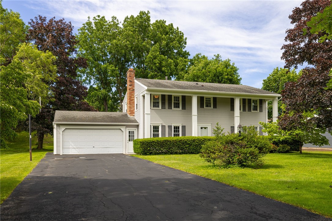 37 Heatherwood Road Perinton, NY 14450 - Photo 1 of 42 Welcome to 37 Heatherwood Rd!