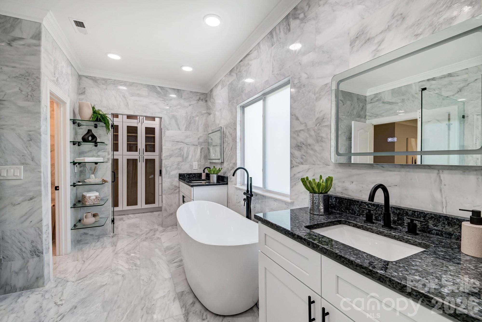 8707 Fairview Road Charlotte, NC 28211 - Photo 20 of 27