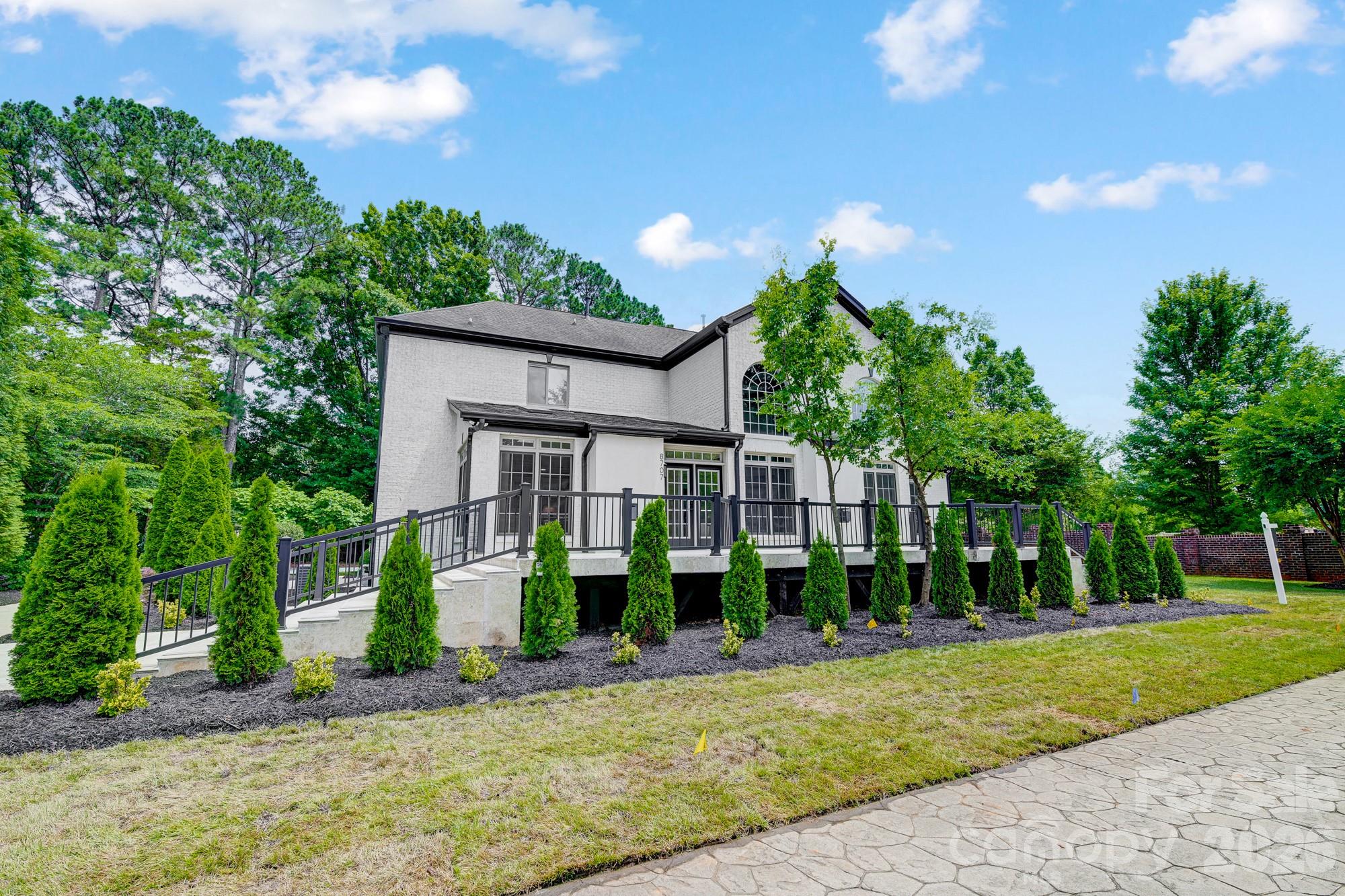 8707 Fairview Road Charlotte, NC 28211 - Photo 26 of 27