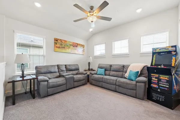 $439,500 | 425 Purple Heart Drive, Buda, TX 78610