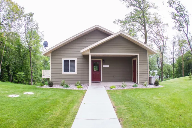 $259,000 | 30424 410th Street, Unit 3 (SHARE 4) CIC#65, Dent, MN 56528