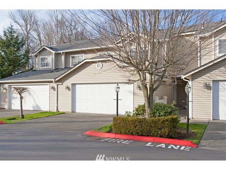 17505 110 Lane Southeast, Unit 30 Renton, WA 98055 - Photo 22 of 25