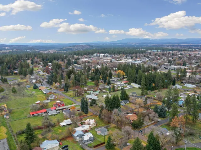 $274,500 | 9601 North Ivanhoe Road, Spokane, WA 99218