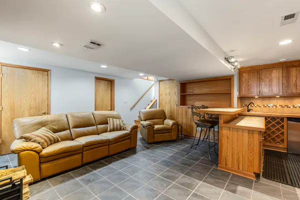 $400,000 | 218 Mastodon Drive, Ingleside, IL 60041