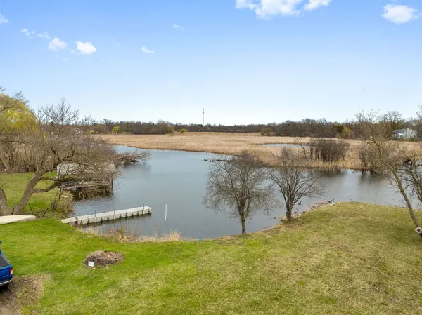 $400,000 | 218 Mastodon Drive, Ingleside, IL 60041