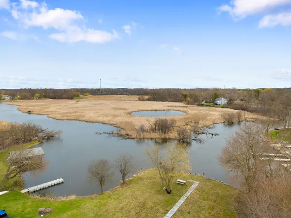 $400,000 | 218 Mastodon Drive, Ingleside, IL 60041