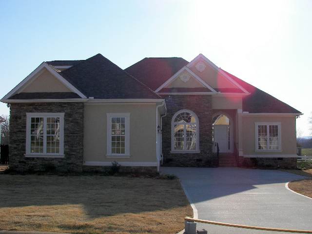 409 Park Ridge Circle Greer, SC 29651 - Photo 1 of 9 Gallery Image 1