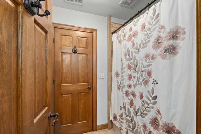 $935,000 | 116 West Trappers Loop, Chewelah, WA 99109