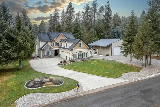 $935,000 | 116 West Trappers Loop, Chewelah, WA 99109