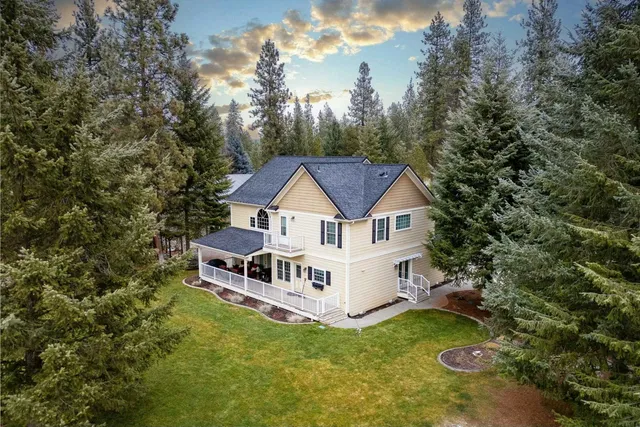 $935,000 | 116 West Trappers Loop, Chewelah, WA 99109