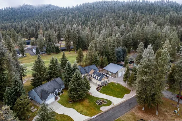 $935,000 | 116 West Trappers Loop, Chewelah, WA 99109