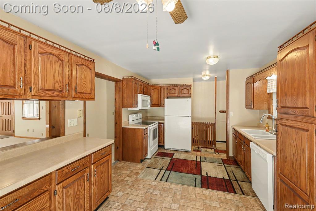 6095 Tipsico Lake Road Holly, MI 48442 - Photo 6 of 23 Gallery Image 6