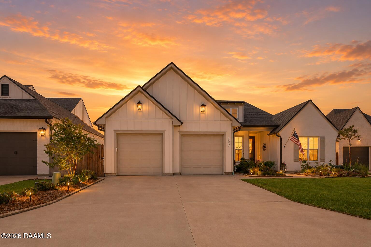 402 Sunshine Rise Drive Broussard, LA 70518 - Photo 2 of 40