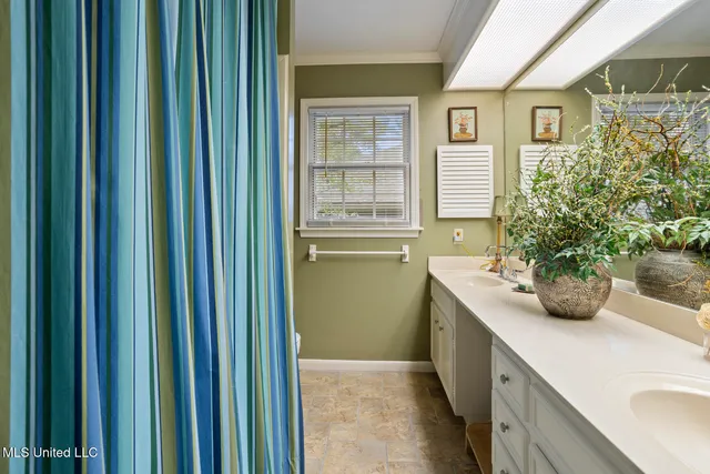 $308,000 | 5550 River Thames Road, Jackson, MS 39211