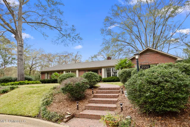 $308,000 | 5550 River Thames Road, Jackson, MS 39211