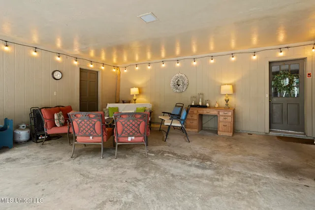 $308,000 | 5550 River Thames Road, Jackson, MS 39211