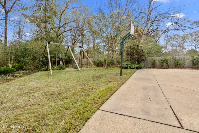 $308,000 | 5550 River Thames Road, Jackson, MS 39211