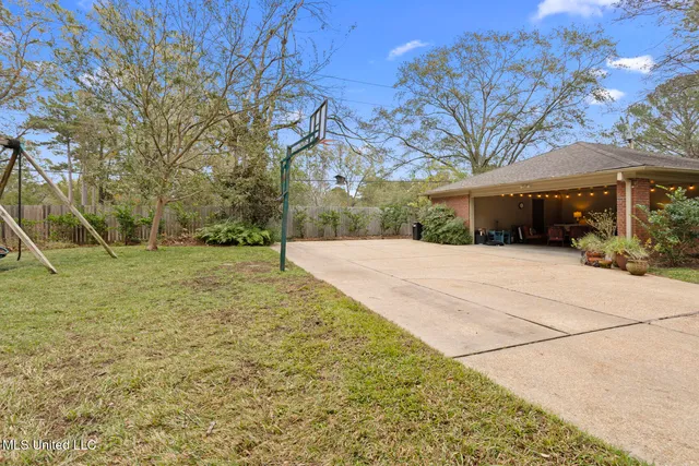 $308,000 | 5550 River Thames Road, Jackson, MS 39211