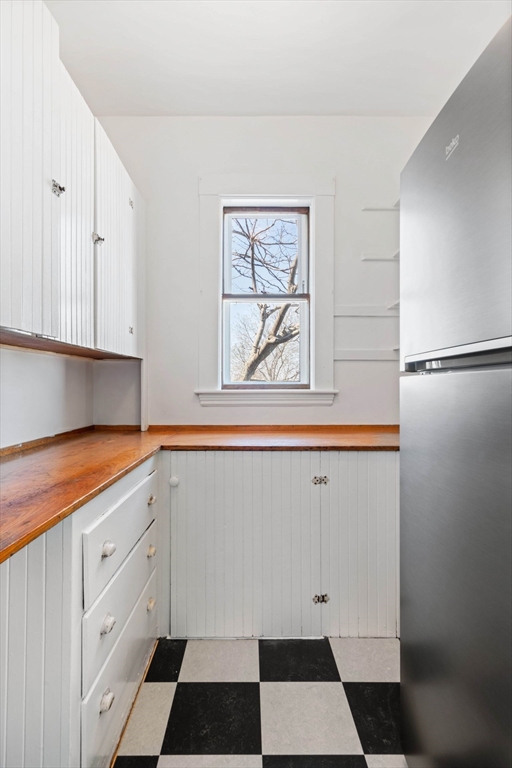 9 Hardan Road, Unit 3 Somerville, MA 02144 - Photo 7 of 15