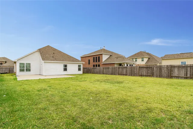 $2,700 | 131 San Jacinto Drive, Baytown, TX 77523