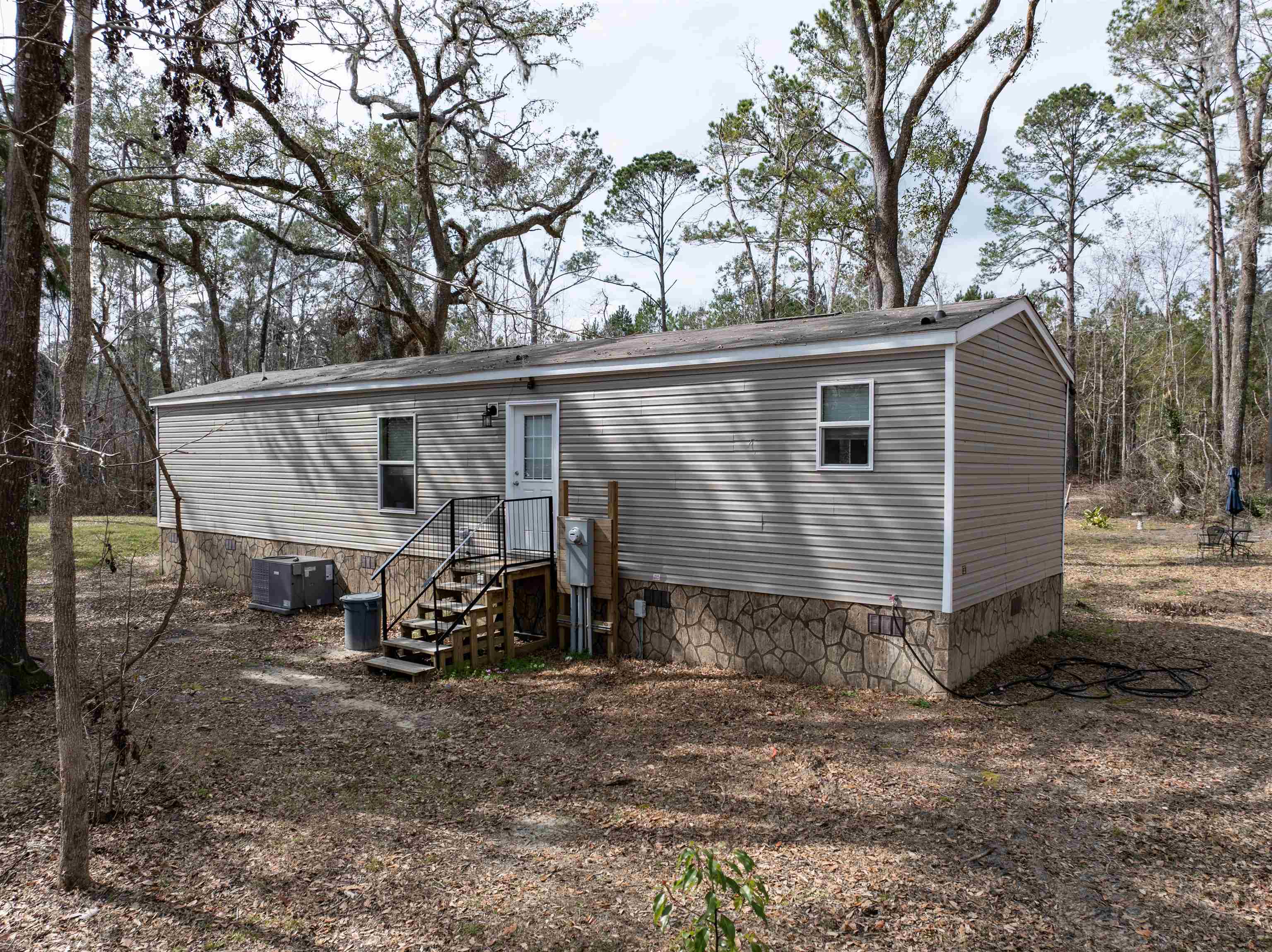 1797 Northwest Settlement Road Madison, FL 32340 - Photo 5 of 37 Gallery Image 5