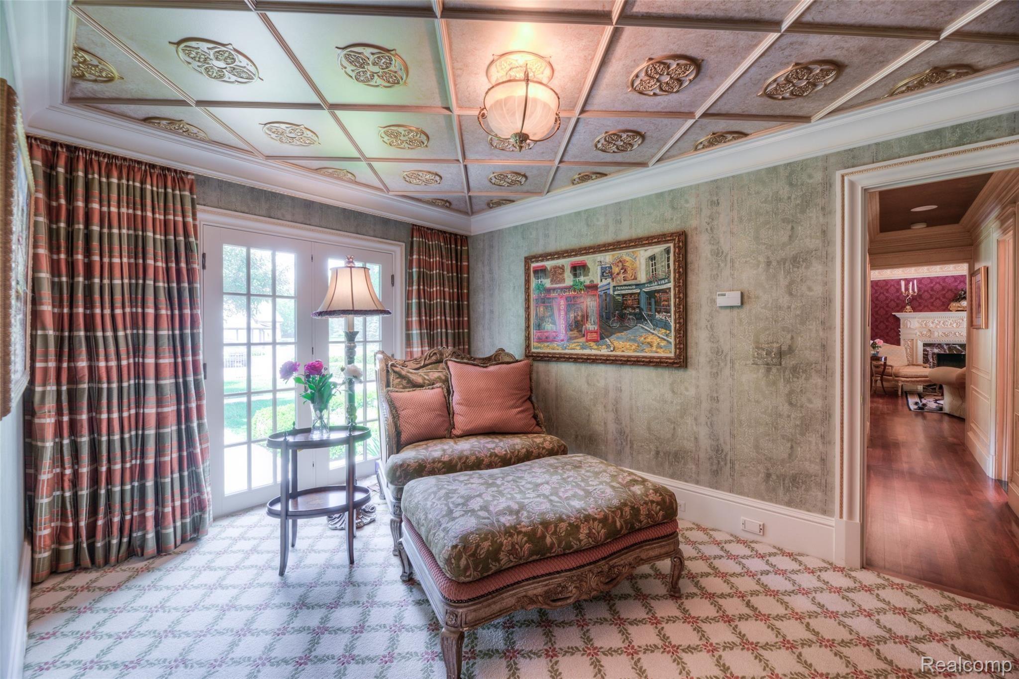 9715 North Eston Road Clarkston, MI 48348 - Photo 21 of 51 Custom artisan-painted sitting room ceiling.