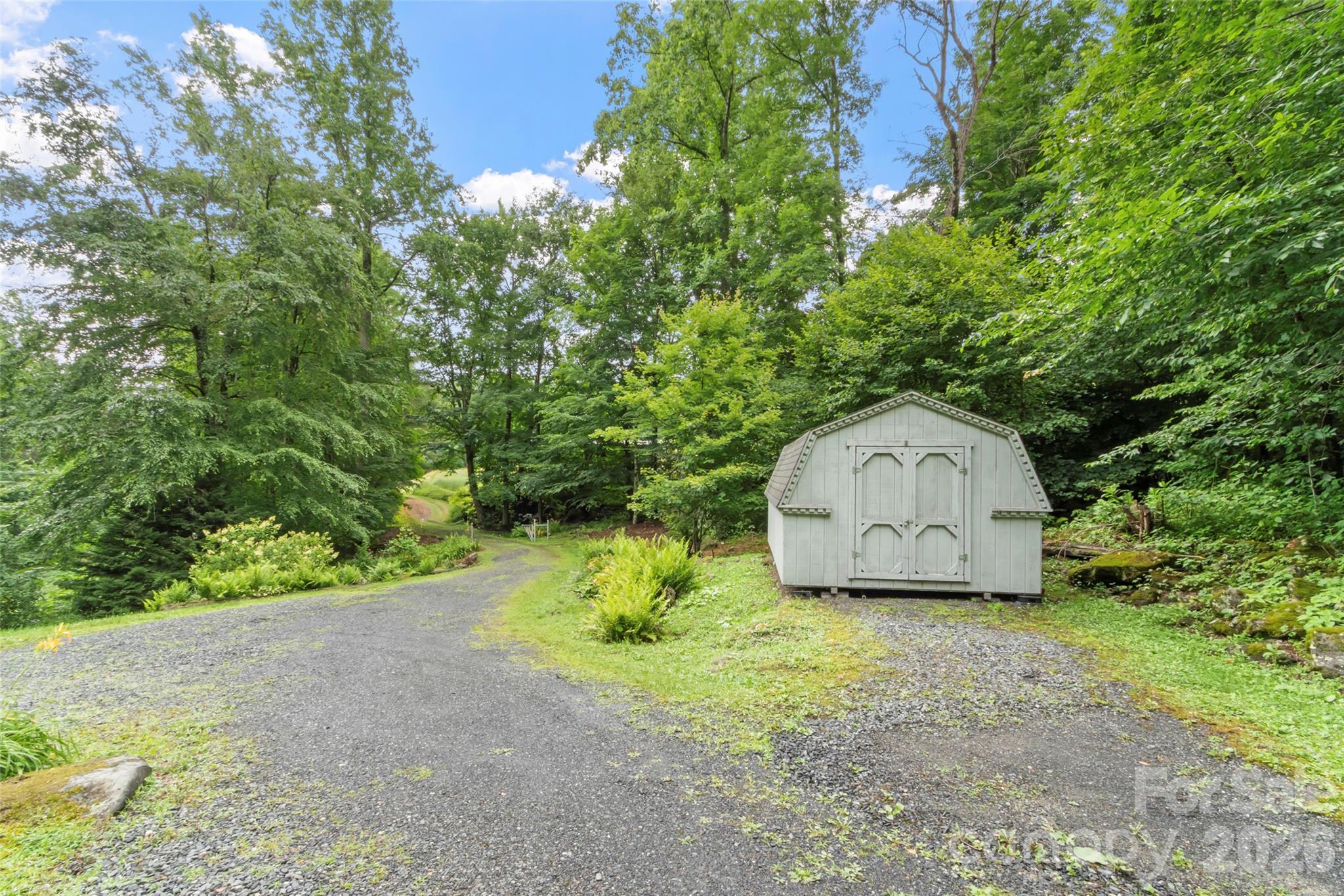 1210 Blevins Branch Road Bakersville, NC 28705 - Photo 29 of 35
