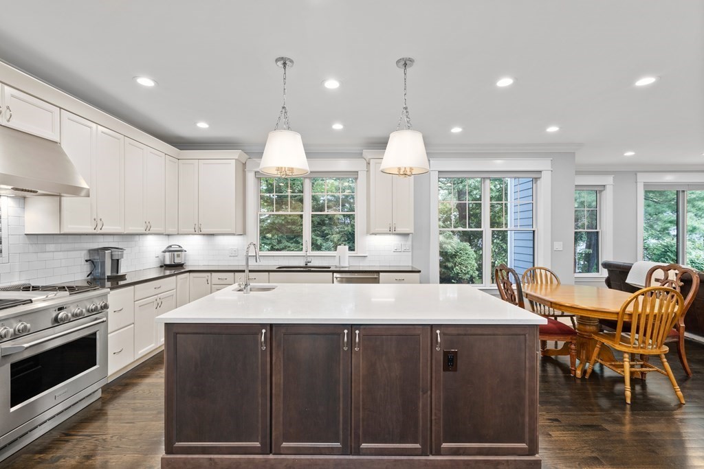 52 Fairview Road Needham, MA 02492 - Photo 8 of 42