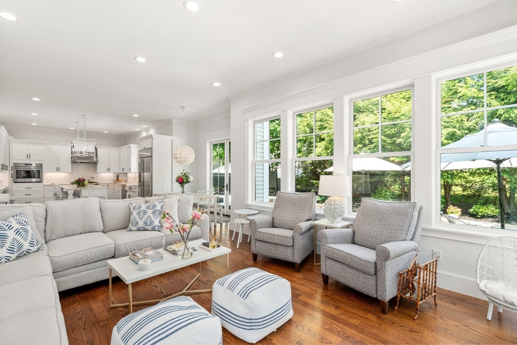33 Hickory Road Wellesley, MA 02482 - Photo 17 of 42