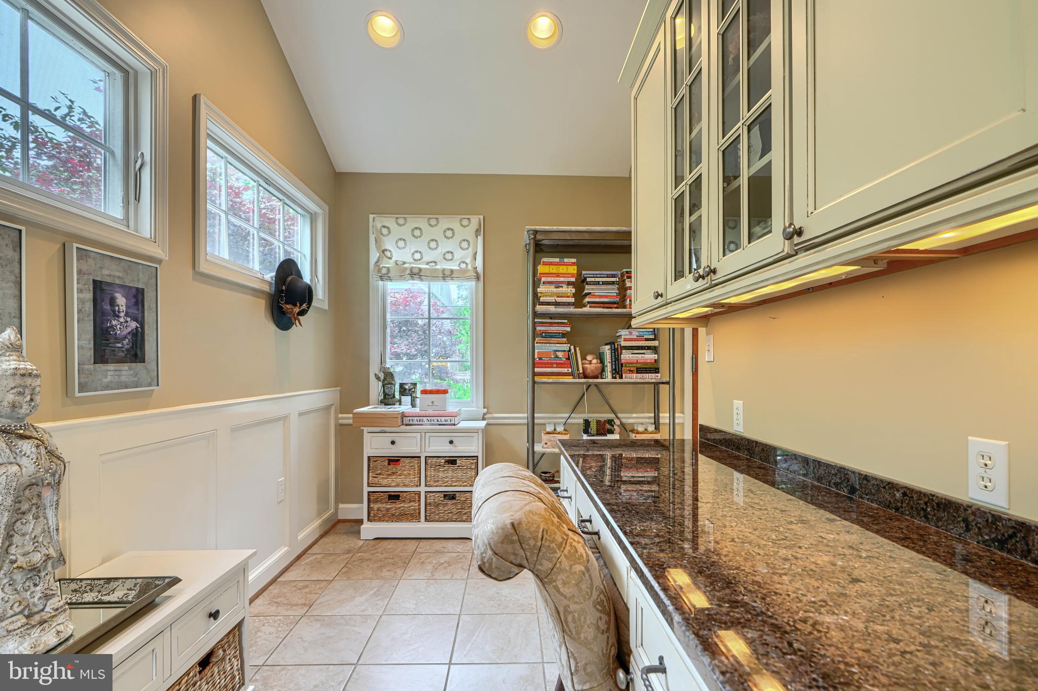 5617 Northfield Road Bethesda, MD 20817 - Photo 8 of 71 Gallery Image 8