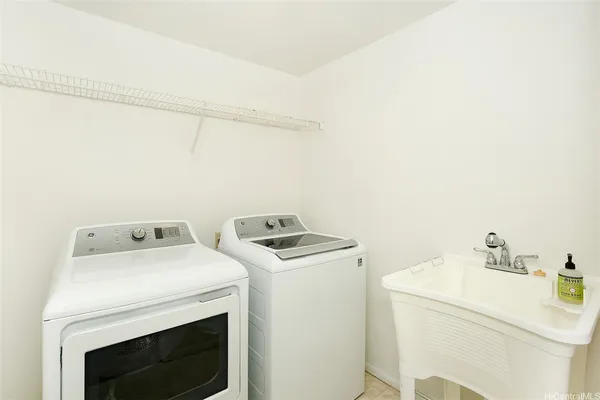 $5,500 | 46-111 Ipuka Place, Kaneohe, HI 96744