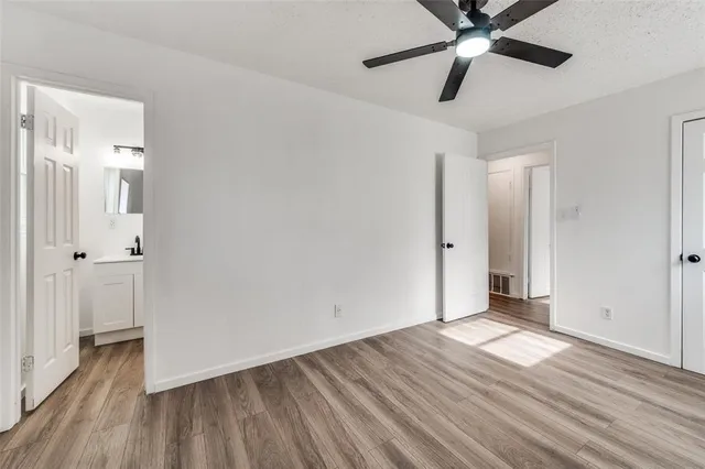 $269,000 | 606 Overlook Drive, Midlothian, TX 76065