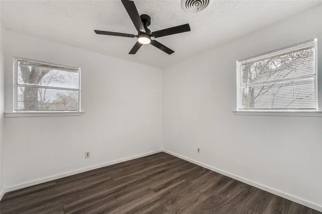 $269,000 | 606 Overlook Drive, Midlothian, TX 76065