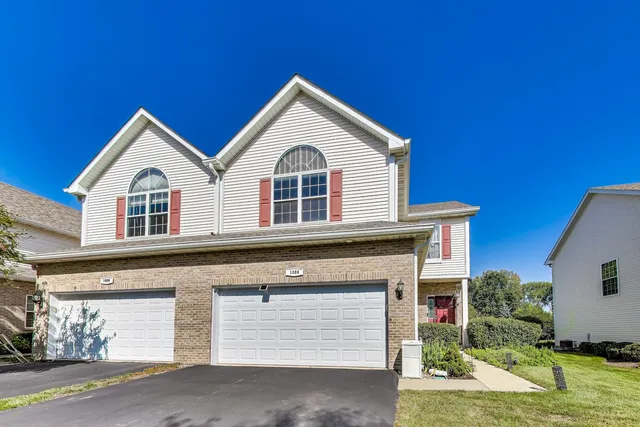 $324,900 | 1086 Lily Field Lane, Bolingbrook, IL 60440