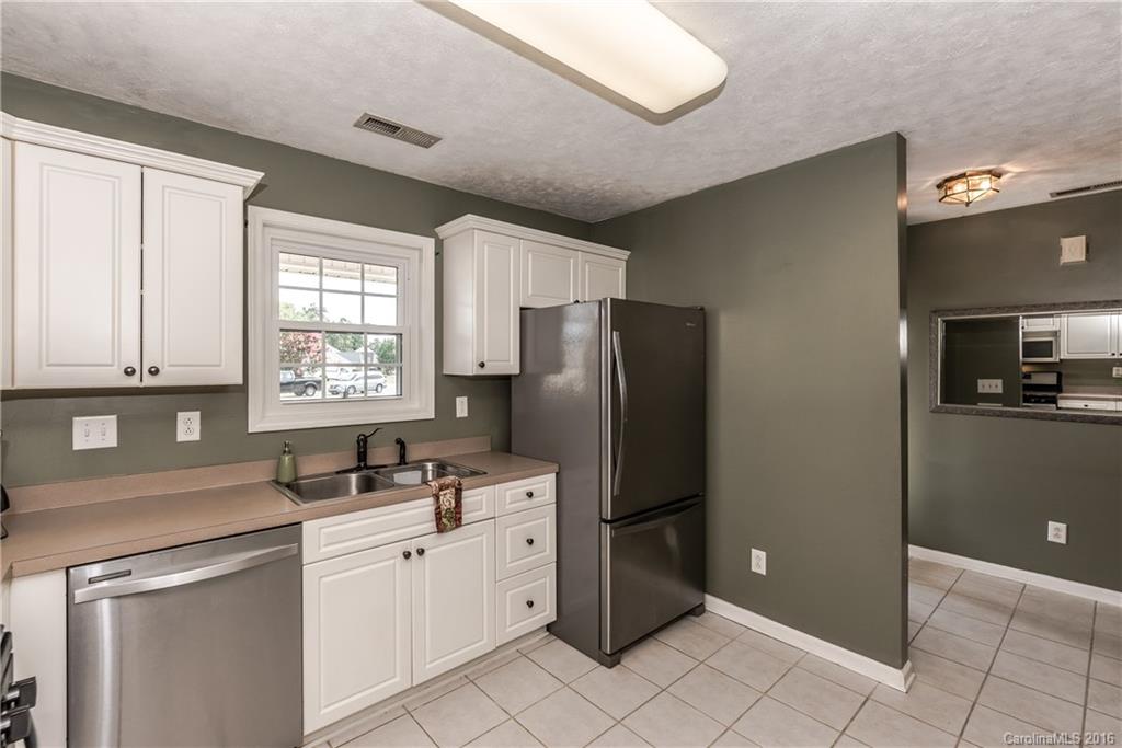 2104 Tree Ridge Road Indian Trail, NC 28079 - Photo 4 of 24 Gallery Image 4