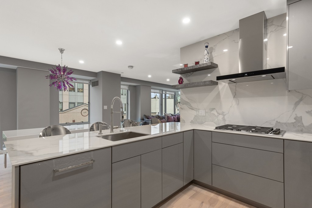 80 Broad Street, Unit 507 Boston, MA 02110 - Photo 4 of 12