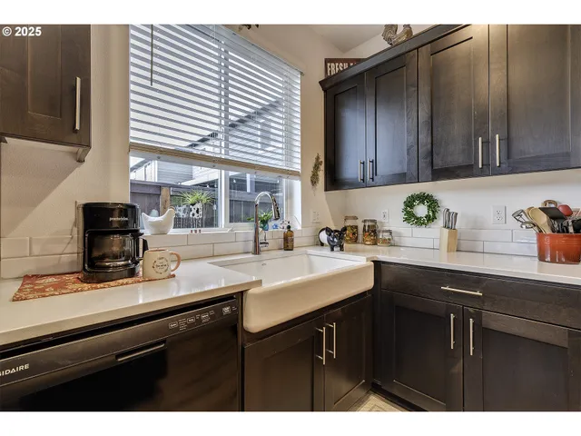 $450,000 | 1720 Chinook Lane, Unit LOT 33, Lafayette, OR 97127