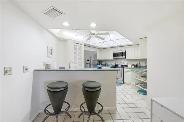 $3,000 | 3150 North Hwy A1A, Unit 402, Fort Pierce, FL 34949