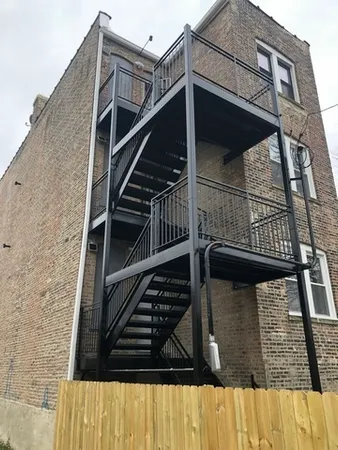 a view of entryway