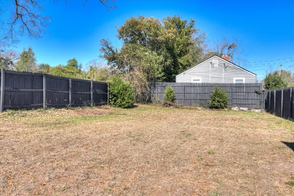$224,900 | 1823 Wrightsboro Road, Augusta, GA 30904