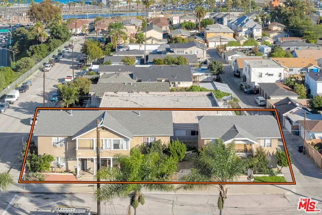$1,280,000 | 522 North Centre Street, San Pedro, CA 90731
