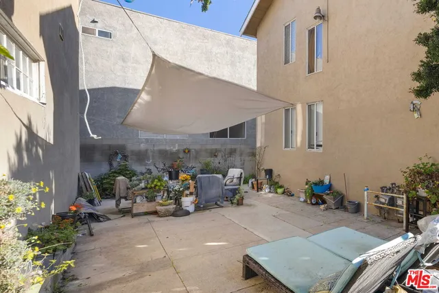 $1,280,000 | 522 North Centre Street, San Pedro, CA 90731