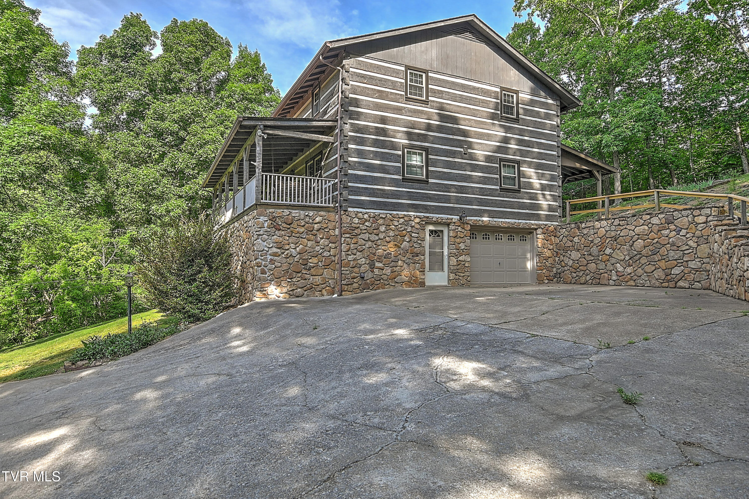 375 Lick Hollow Road Greeneville, TN 37743 - Photo 2 of 40 Front Exterior and Driveway