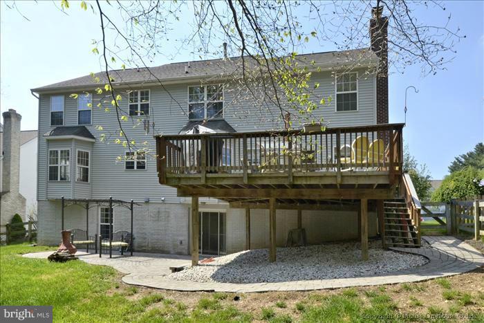 6415 Spring Forest Road Frederick, MD 21701 - Photo 5 of 30 Exterior (Rear)