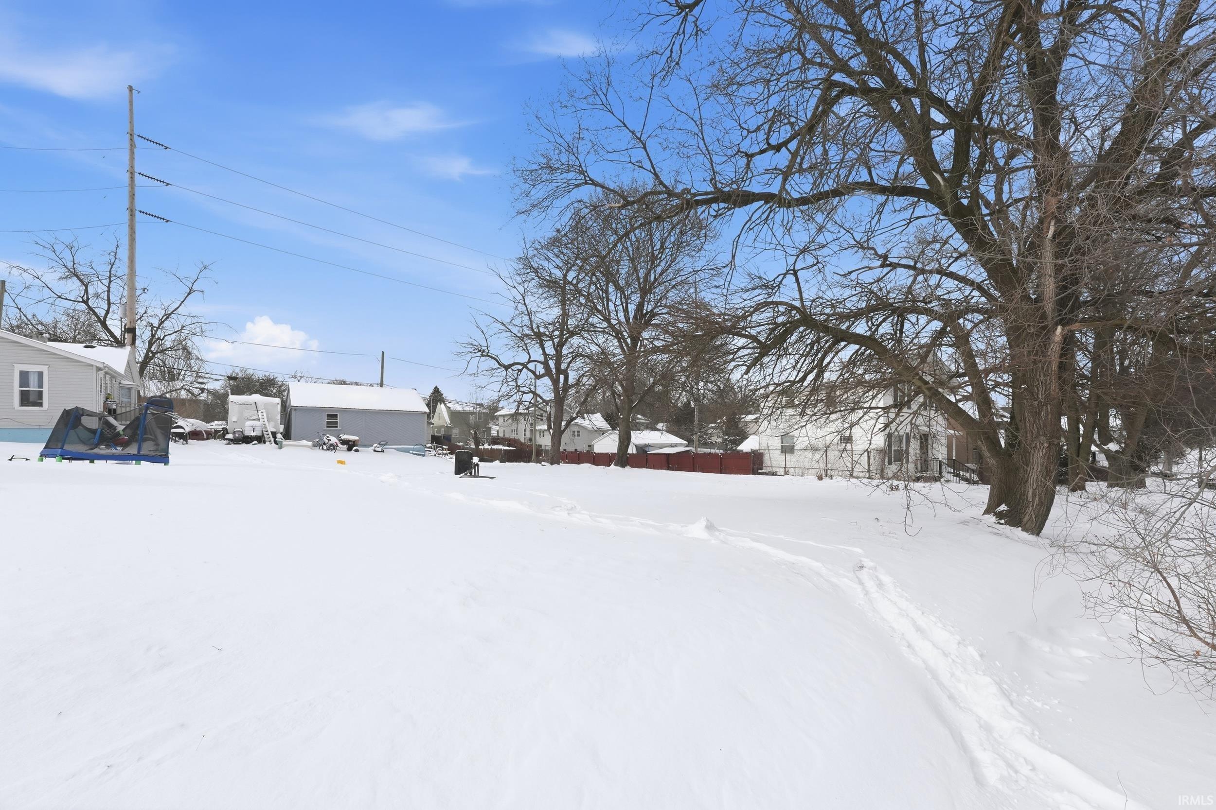 2405 Cass Street Fort Wayne, IN 46808 - Photo 12 of 15