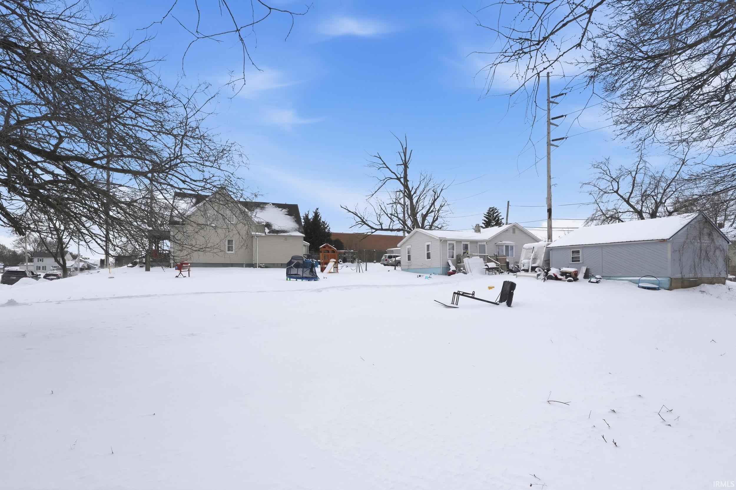 2405 Cass Street Fort Wayne, IN 46808 - Photo 4 of 15